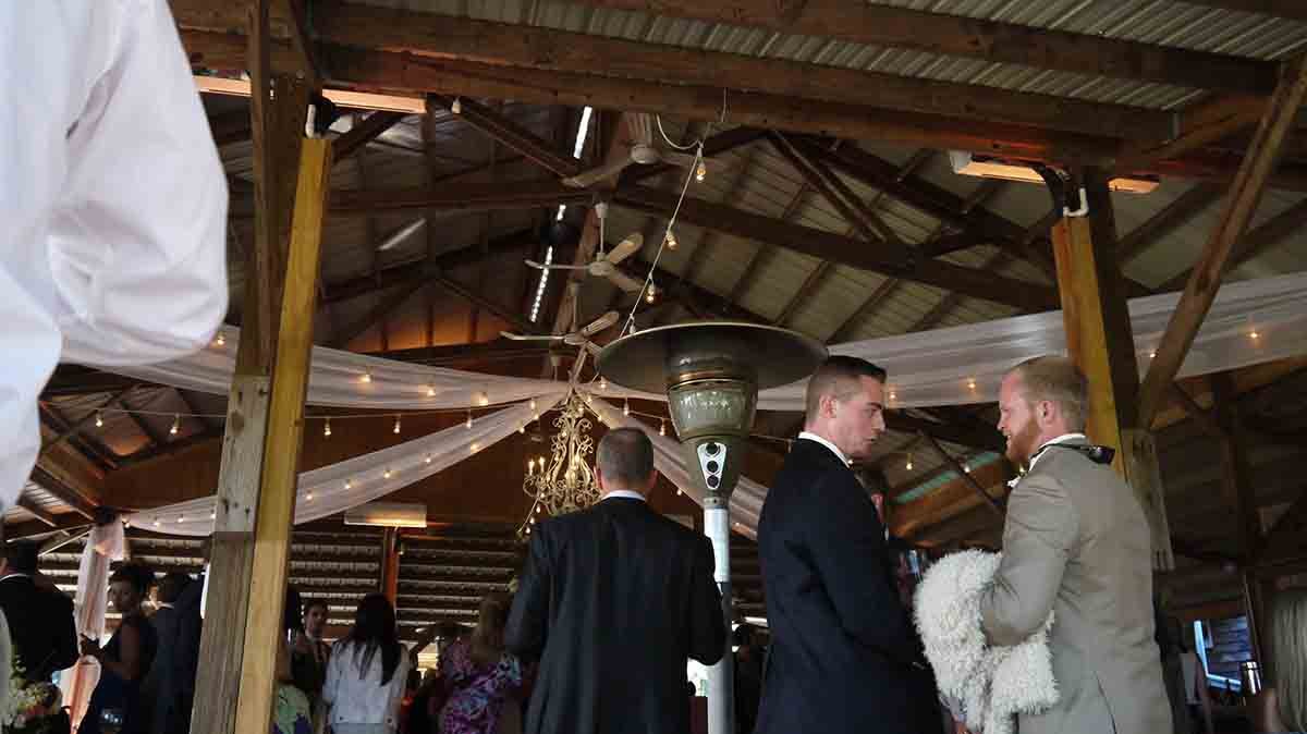 0010161022-cricket-newman-san-souci-