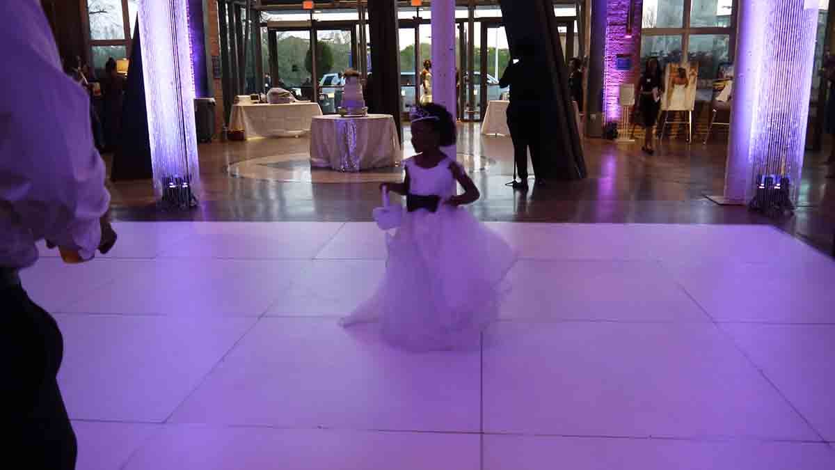 0013180331-Gaylene Long-Tabby Lane Events-Wedding-