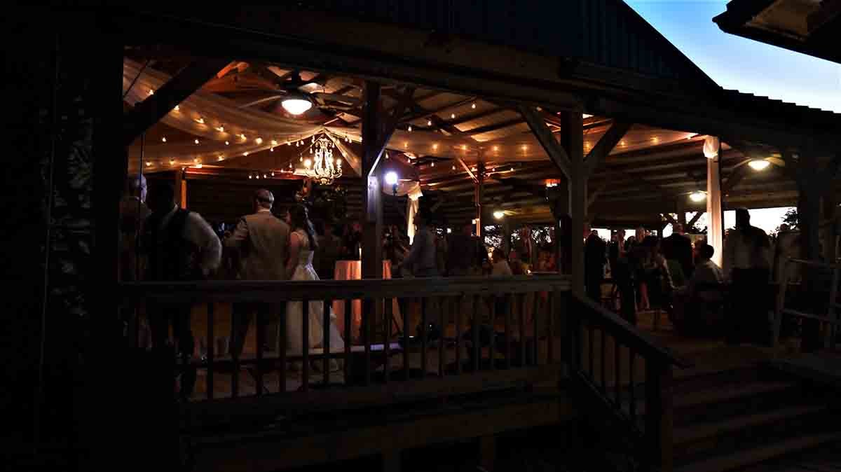 0041161022-cricket-newman-san-souci-