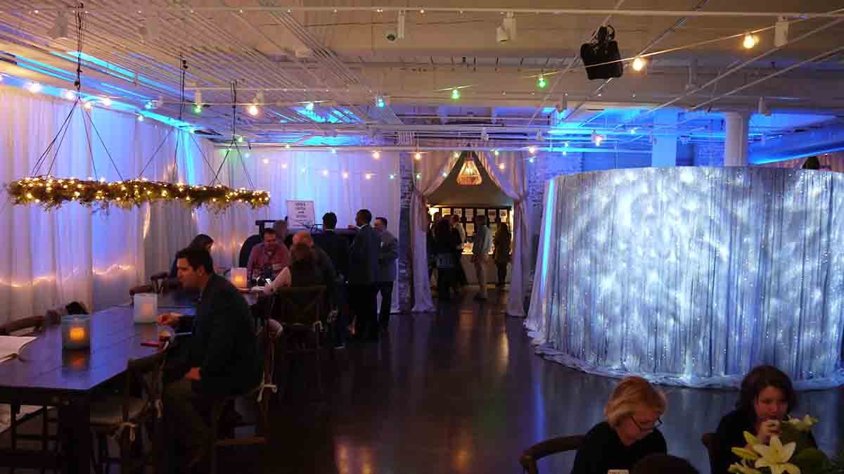 0103-170204-Hammond-Auction