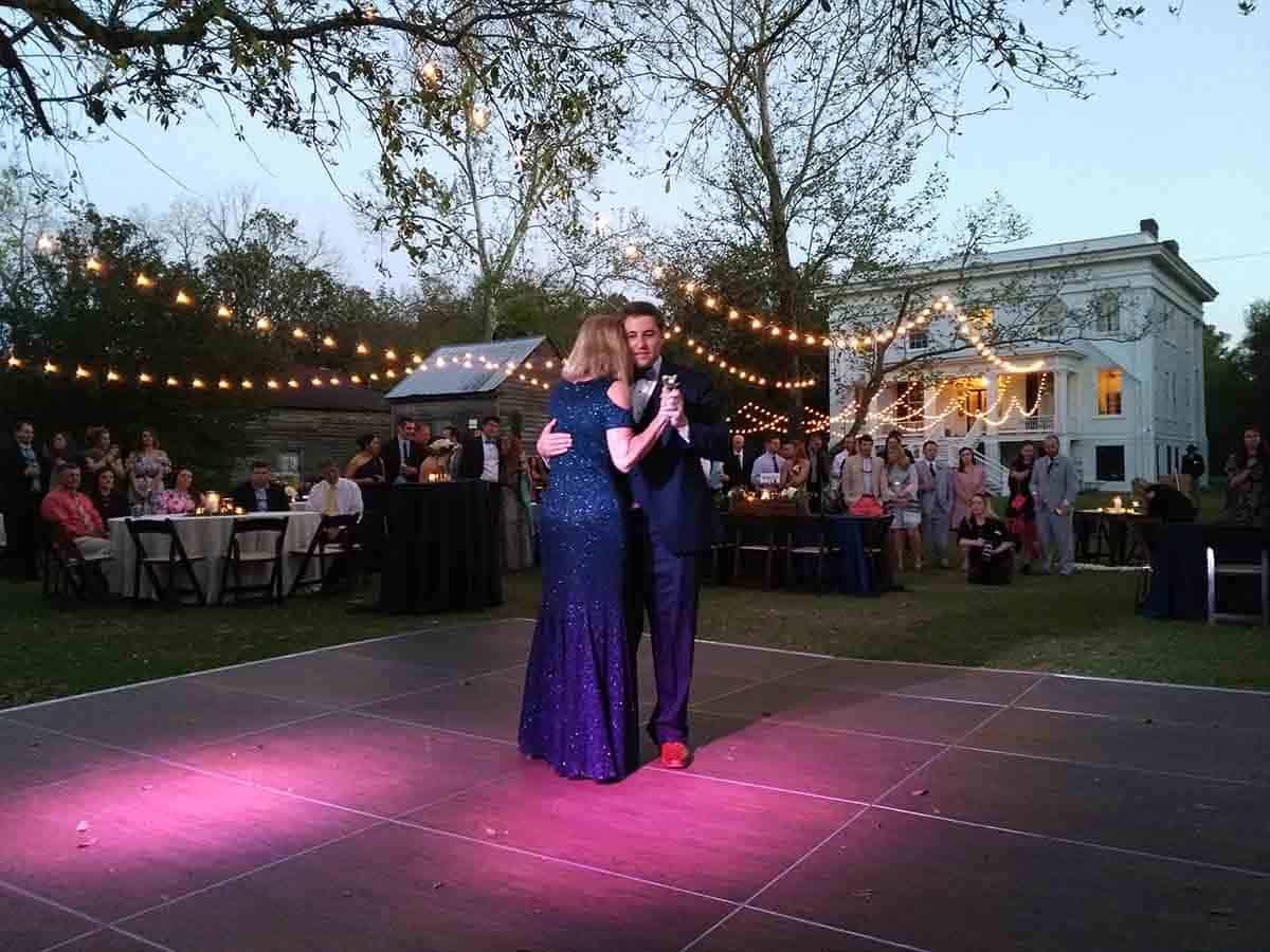 0006-170408-wavering-place-Sara Leary-Grant Fordham